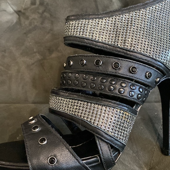 Dolce Vita Black Chain Mesh Heels - Picture 3 of 9